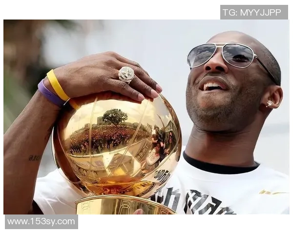 米伦拿列奥与帕特里奥坦斯的精彩对决引发球迷热议与期待